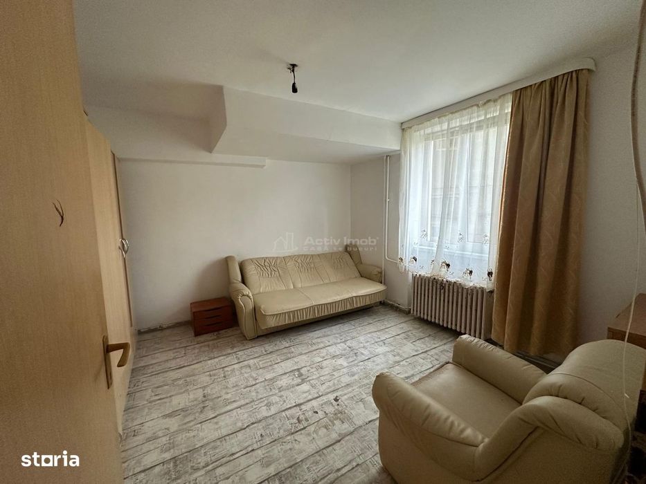 Resita, Apt. 2 cam. cf.2, Parter Inalt, Moroasa