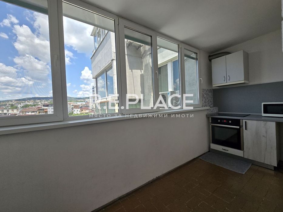 Дава се под наем Тристаен апартамент в Варна, Лятно кино Тракия - 75 кв.м за 511 € - Снимка #2