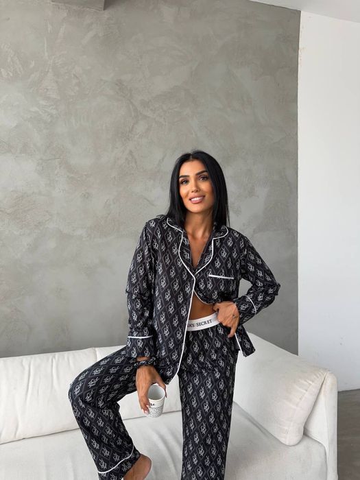 Дамска пижама Victoria’s Secret