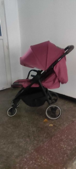 Cărucior sport Carrello Bravo - Roz/Burgundy - All-season, stare bună