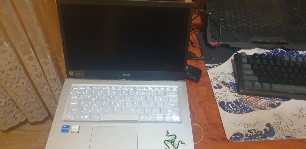 Acer aspire 5 nefunctional (pentru piese)