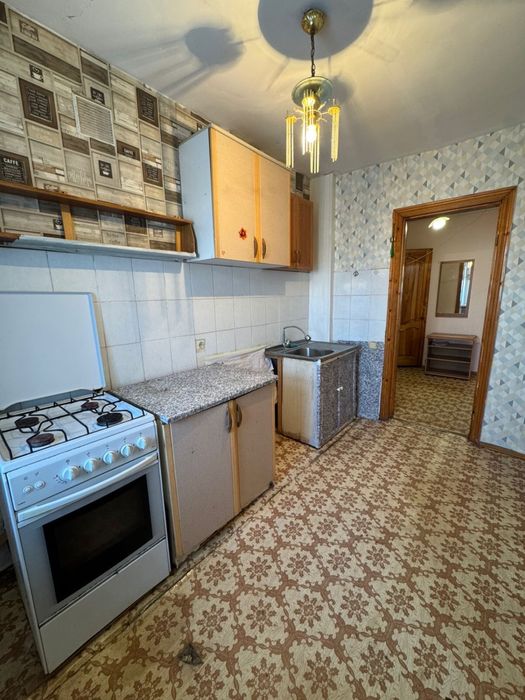 Срочно 2 ком.кв. Район 8школы