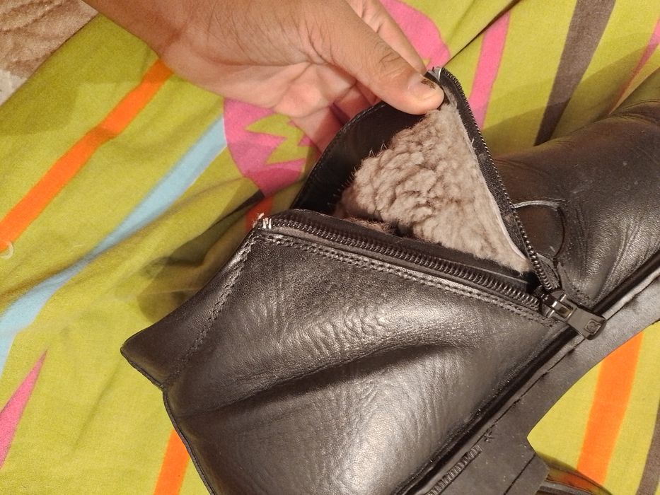 Полу ботинки мужские