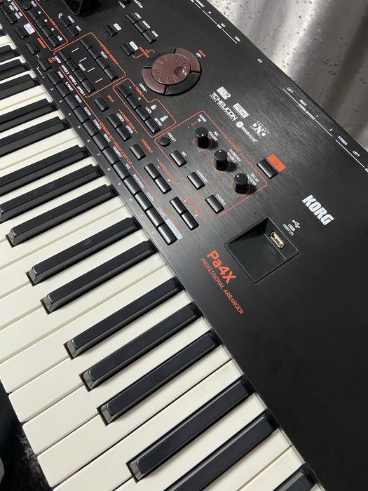 Vand Korg PA4x fara schimburi