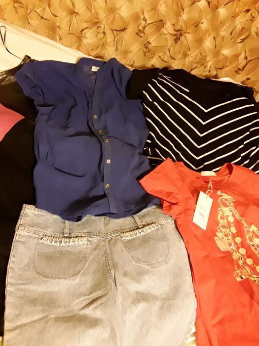 Bluze, hanorac si material metraj