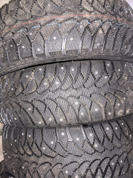 Покрышка шиповный