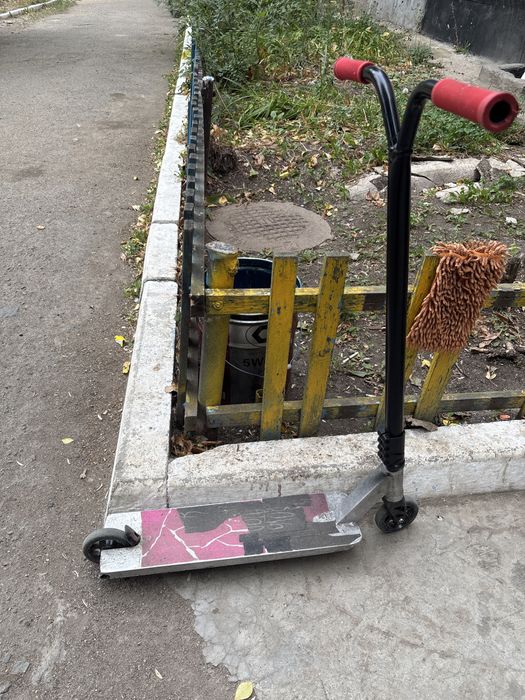 Трюковой самокат