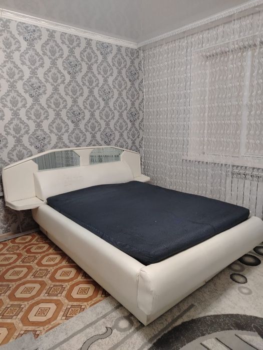 Продам двухспальную кровать