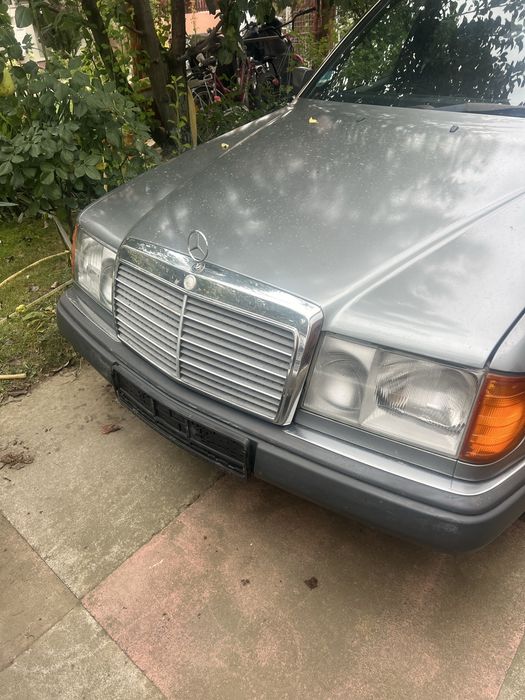 Mercedes w 124 an fabr 1992