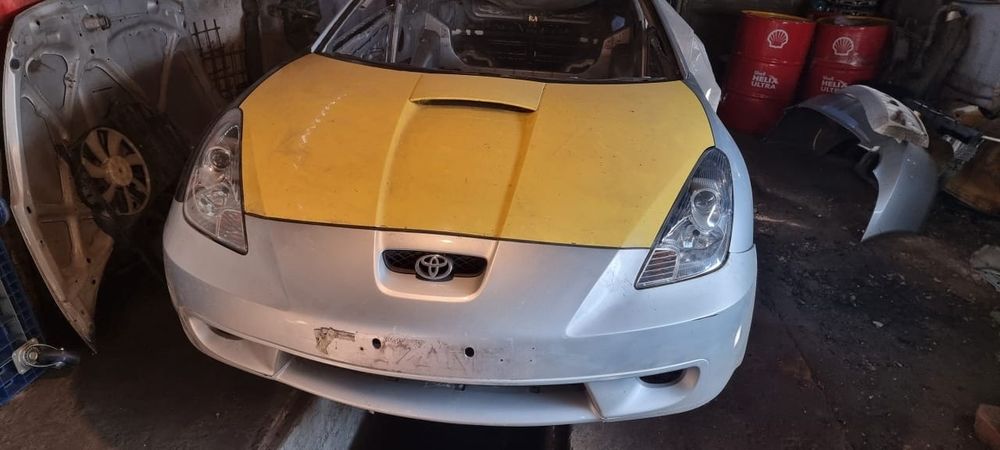 Capota motor toyota celica