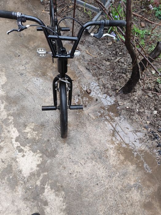 Vând BMX Ghidon 360 grade bări fata + spate