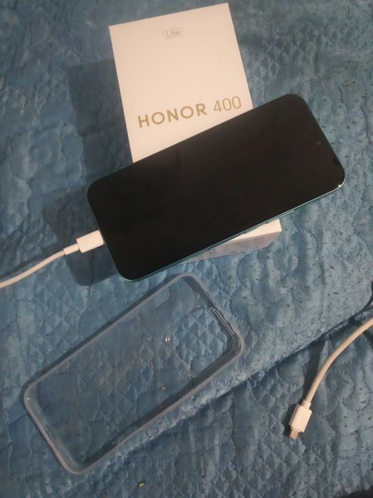 Телефон Honor 400 lite