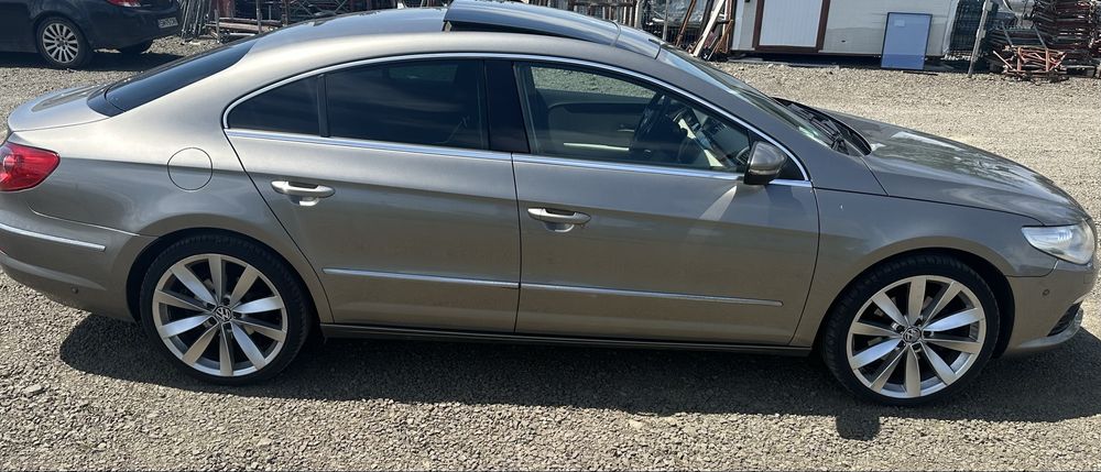 VOLKSWAGEN Passat CC 2011 — imagine 4