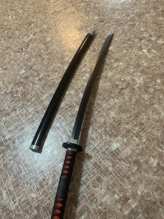 Продам катану недорого