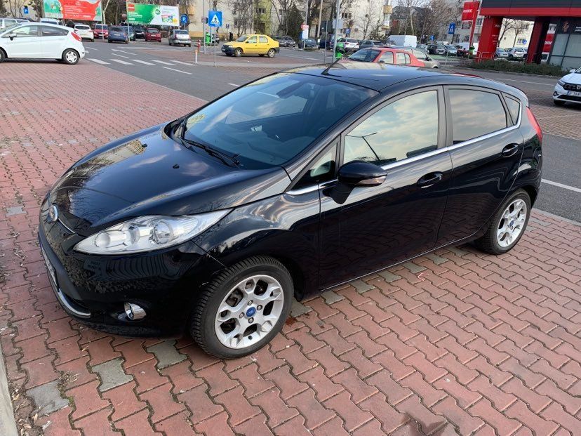 Ford Fiesta Vand autoturism FORD FIESTA 2013