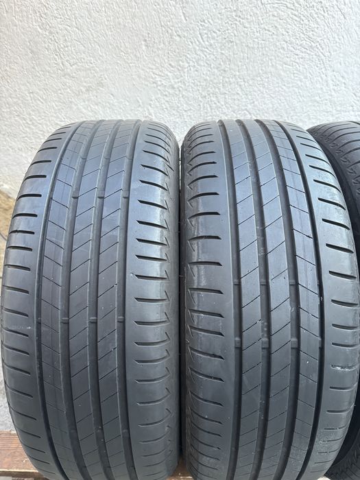 Автомобилни гуми 195 55 16 Bridgestone