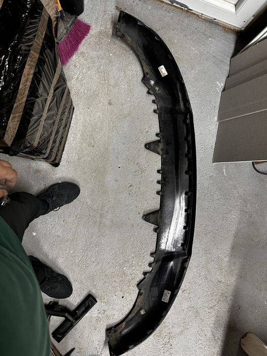 Spoiler inferior bară față seat cupra formentor .cod:5ff807902.E.