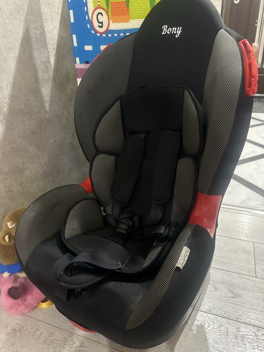 Продам детское автокресло