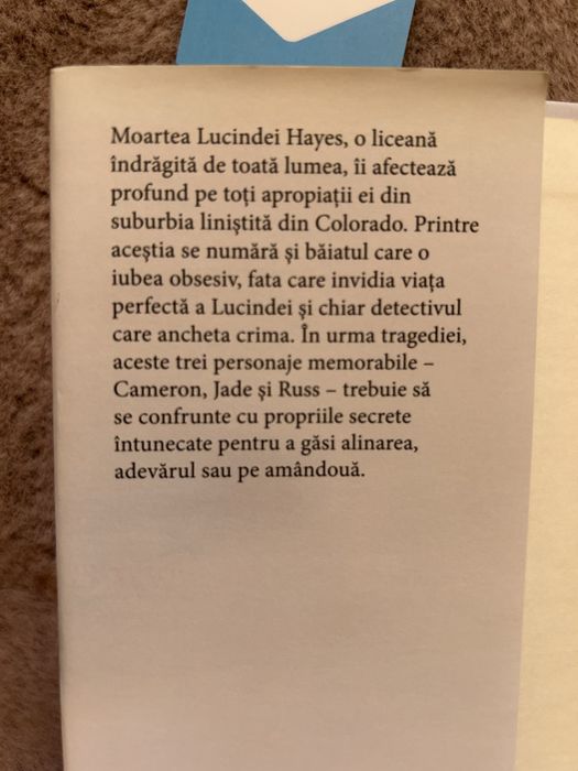 Misterul fetei din zăpadă