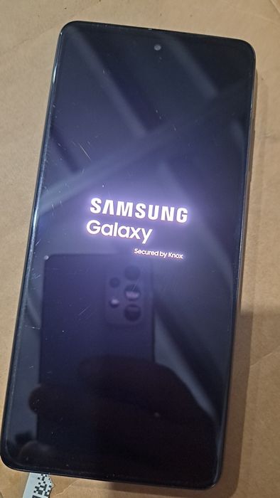 Продам Samsung a52 бу