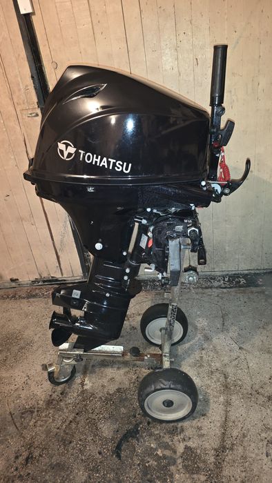 Продавам TOHATSU 20EFI в гаранция