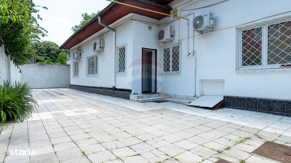 Casă 4 camere/ 467 curte+garaj/ Vatra Luminoasă