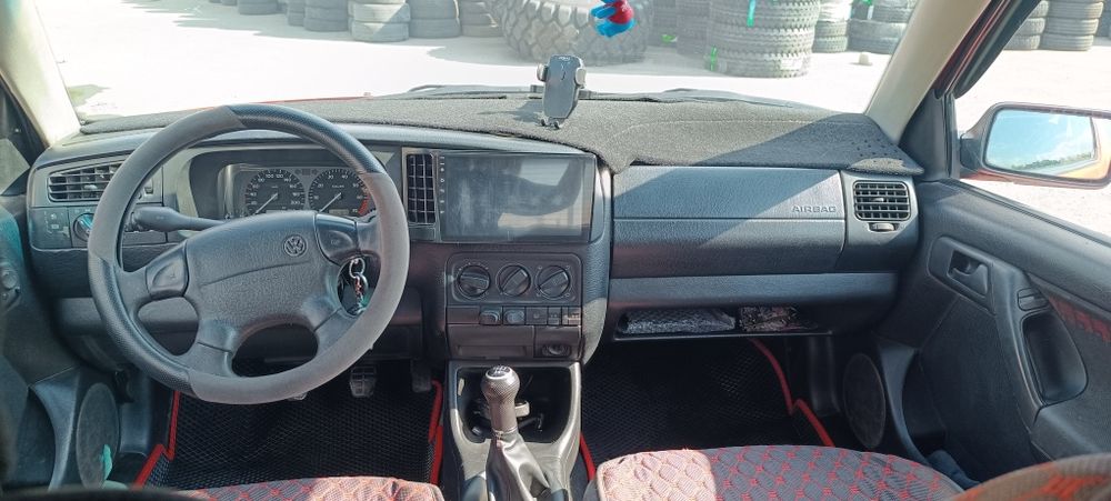 Продам volkswagen golf 3