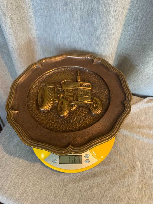 старо бронзово пано за стена трактор FORD