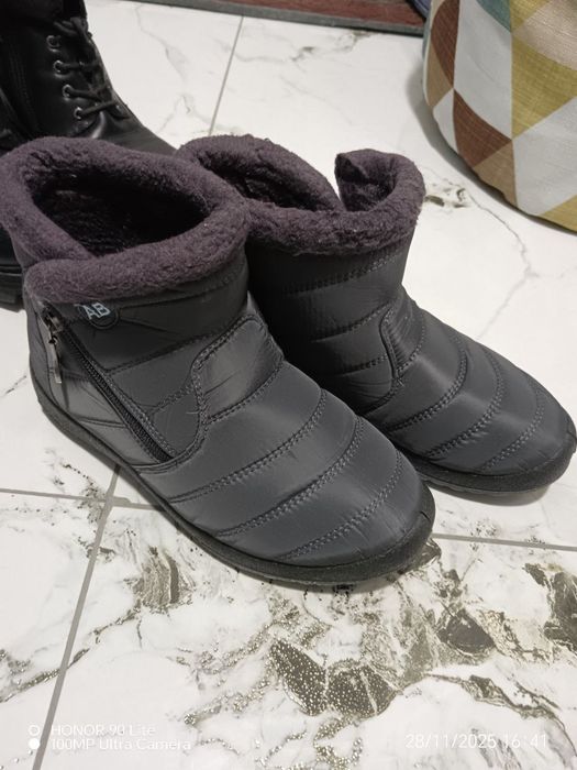 Ботинки женские 37 размер