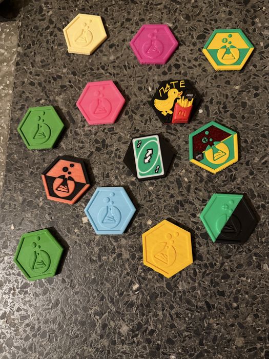 Продавам Lab coin - и