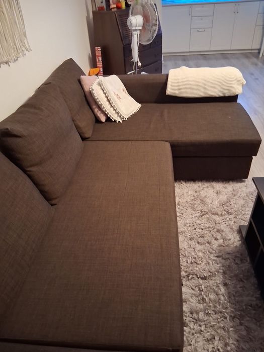 Canapea extensibilia Ikea