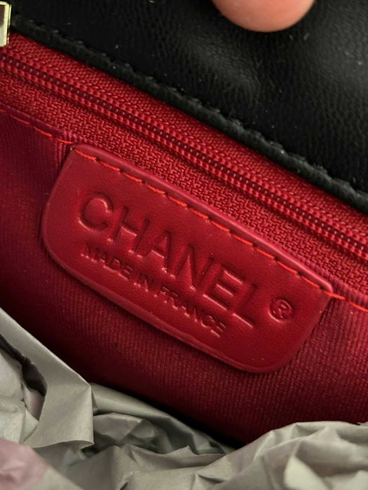 Geantă Chanel neagră elegantă – NOUĂ