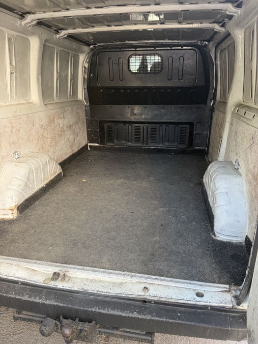 Ford transit 2.2 tdci (Varianta mică)