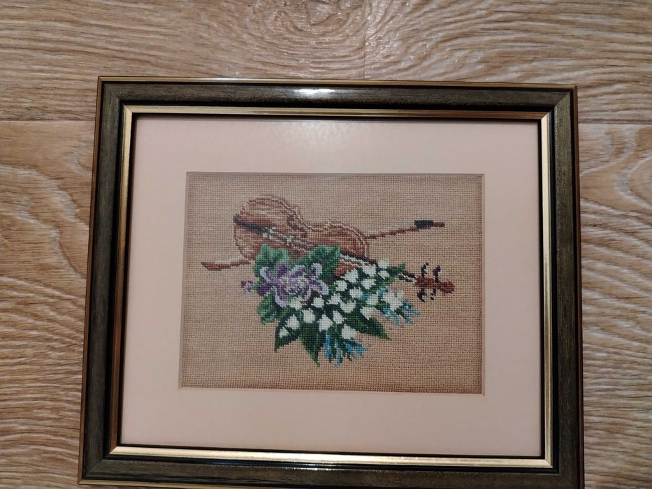 Tablou cusut cu rama 22.5x19cm