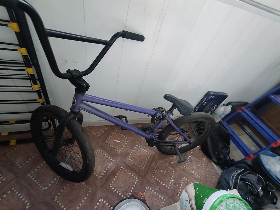 bmx(Haro Premium Stray 20.5)