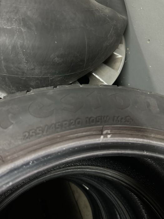 Летняя резина 255/45/20