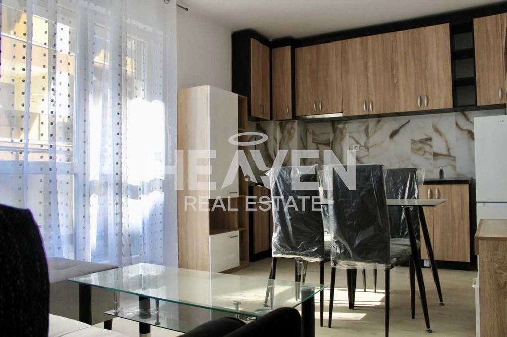 Продава се Тристаен апартамент в Пловдив, Център - 75 кв.м за 1727 €/кв.м - Снимка #4