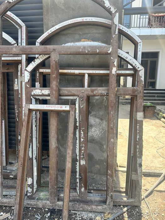 Engelberg 7600 ромлари 9та бор