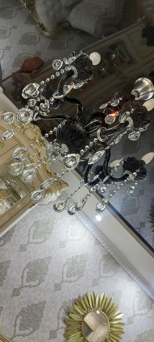 Продам черную люстру