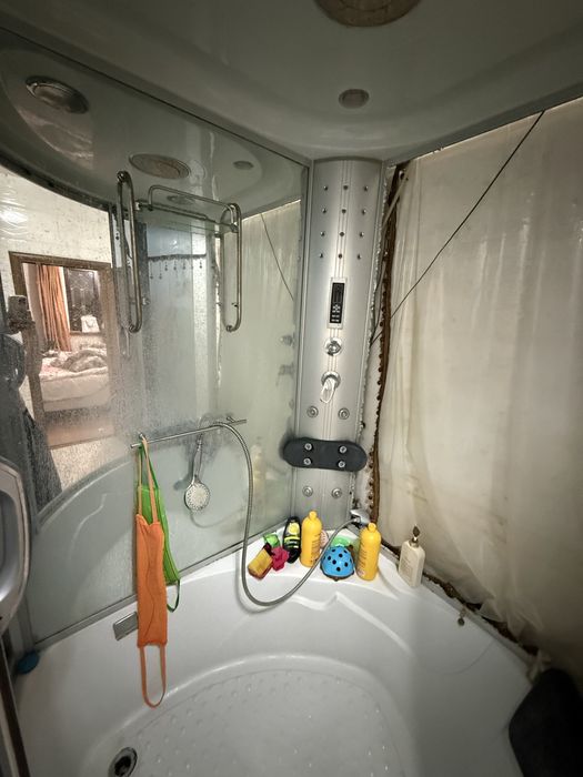 Душевая кабина (гидробокс) недорого