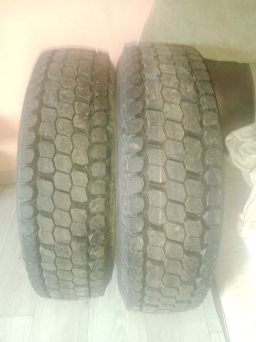 Шины грузовые 17,5