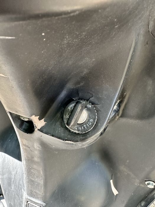 Skuter srochniy sotiladi