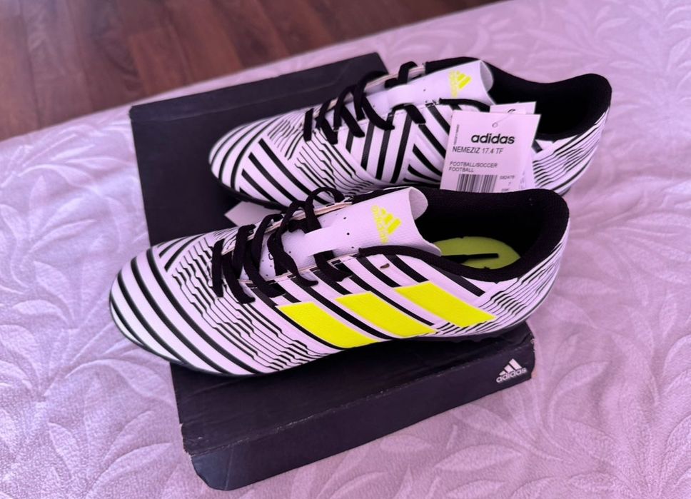 Adidas Nemeziz 17.4 TF футболни обувки за зала