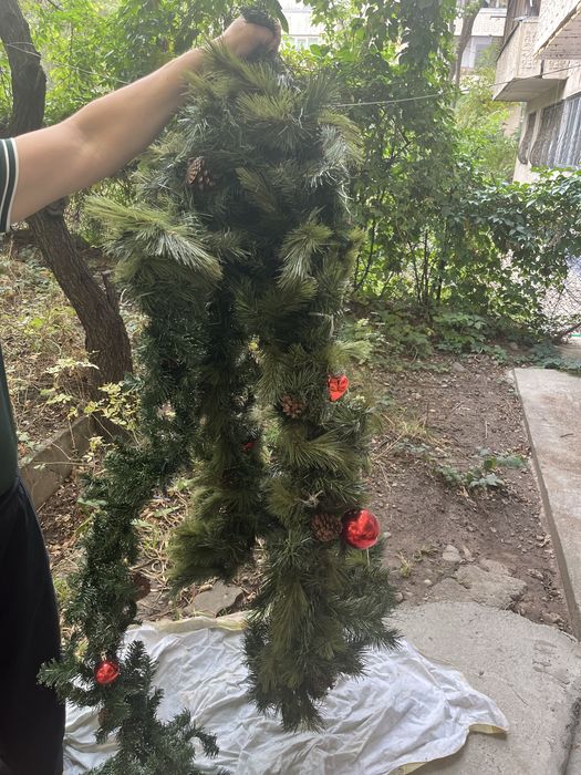 Елки искусственные