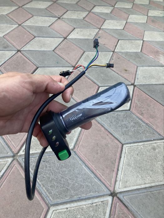 Продам ручку газа на Электро скутер