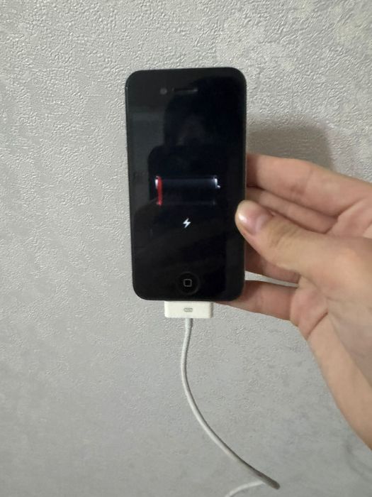 Айфон 4 с продаю или обмен