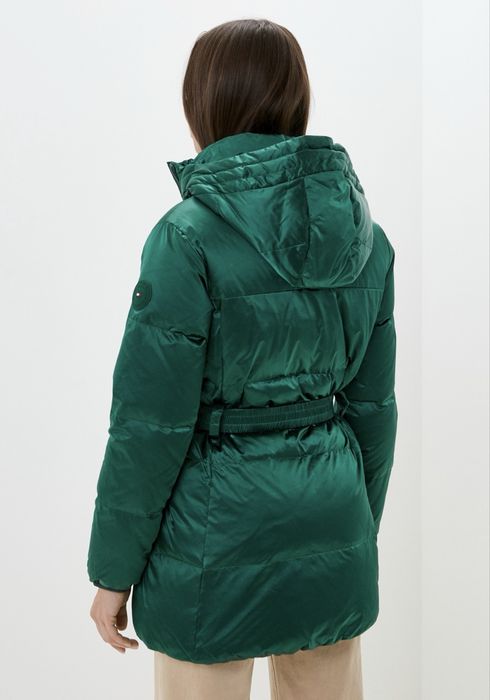 Tommy hilfiger пуховик