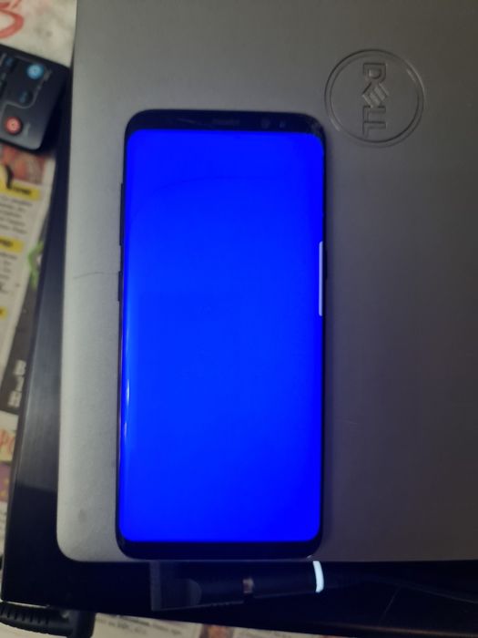 Продавам  самсунг s5