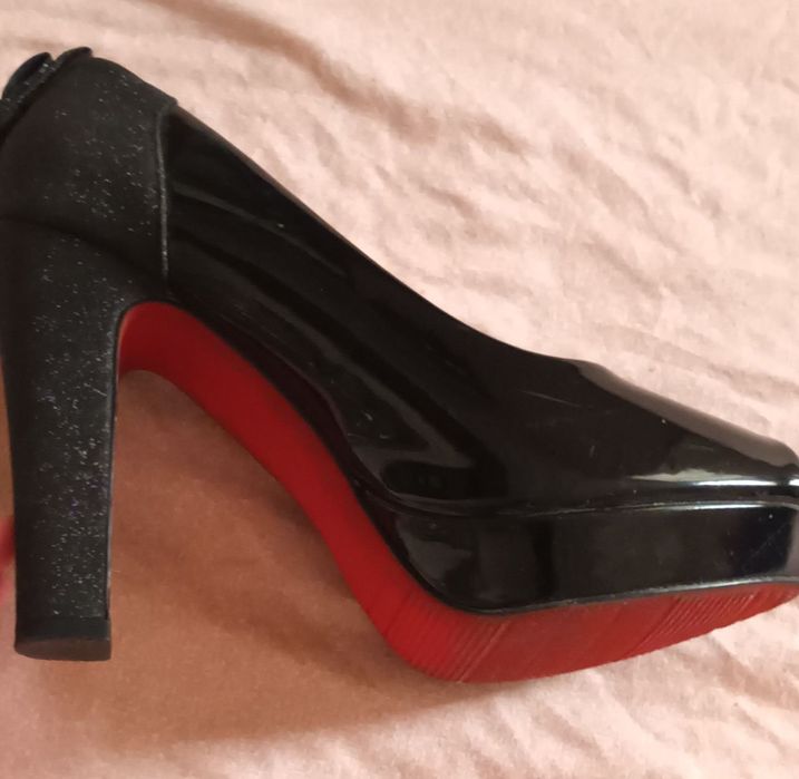 Женская обувь, 38 размер