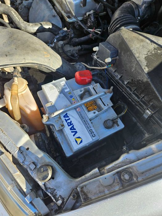 Митсубиши Спейс Стар